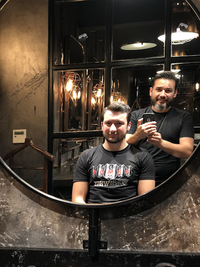 Kadir Alkan Hair Artist Erkek Kuaförü Antalya Yerel İşletme fotoğrafı 1