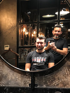 Kadir Alkan Hair Artist Erkek Kuaförü Antalya Yerel İşletme fotoğrafı 2